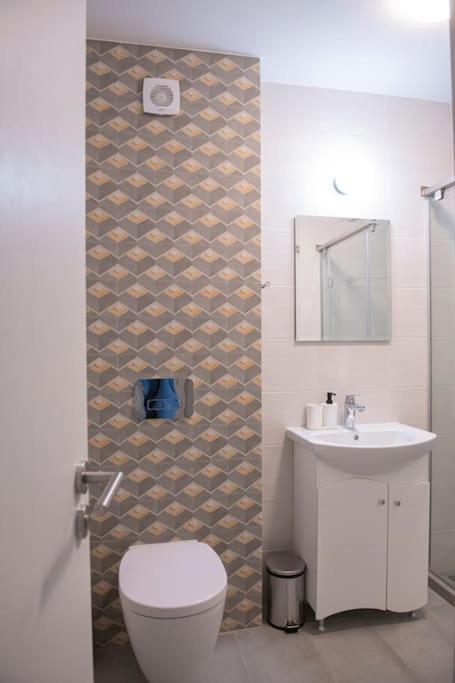 Oslo: A Modern Furnished Apartment With Parking Софія Екстер'єр фото